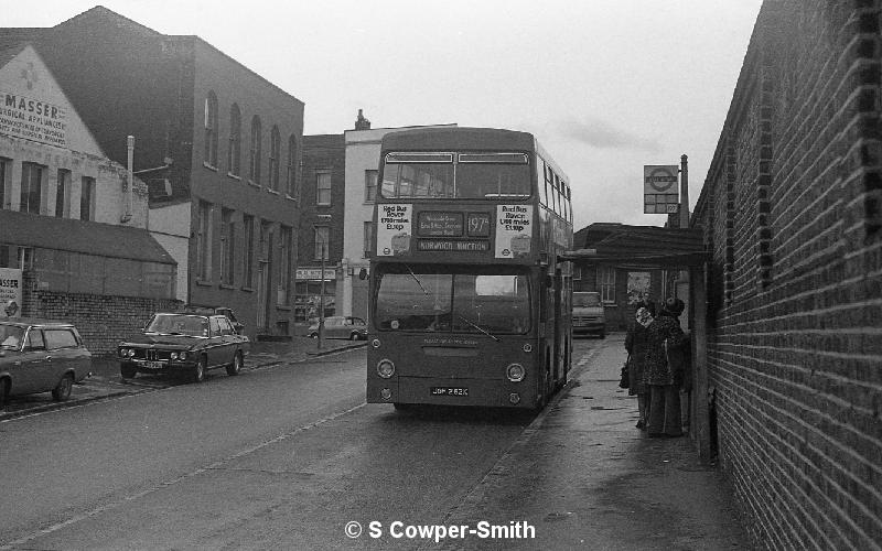 BW28,09,DMS0262,197A,Norwood Junction,Norwood Junction,Mar 1978.jpg