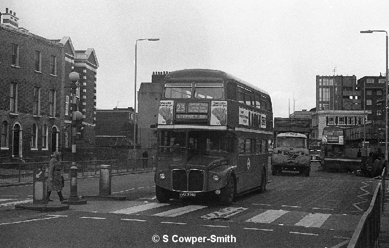 BW28,32,RML2394,23,Stepney Arbour Square,Stepney Arbour Square,Mar 1978.jpg