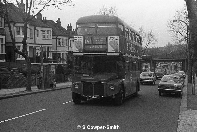 BW29,30,RM1713,161,Sidcup Garage,Well Hall Rd,031976.jpg