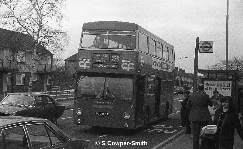 BW29,37,DMS2153,228,Sidcup Frognal Corner,Halfway Street,031976.jpg