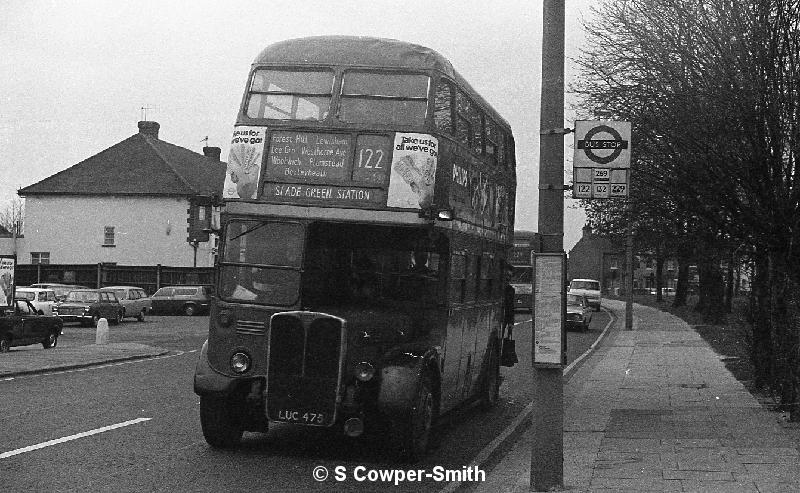 BW29,42,RT4126,122,Slade Green Station,Bexleyheath Garage,031978.jpg