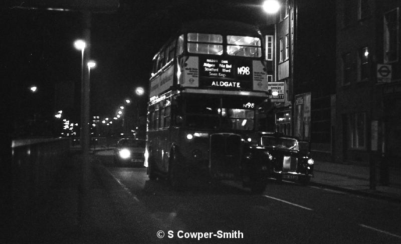 BW31,02,RT3410,N98,Aldgate,Aldgate,Apr 78.jpg