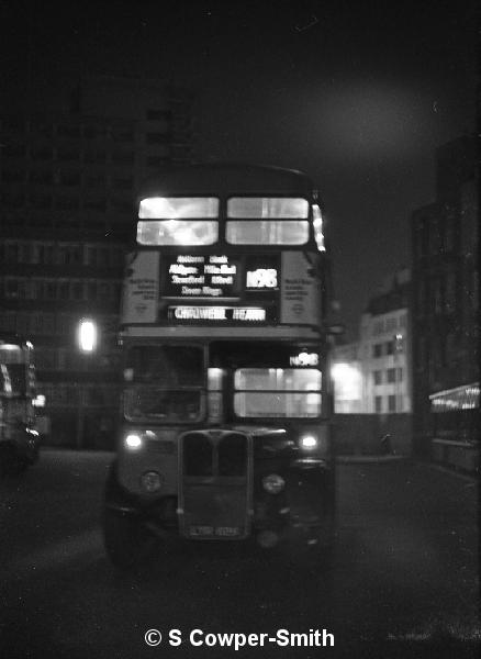 BW31,06,RT3410,N98,Chadwell Heath,Aldgate,Apr 78.jpg