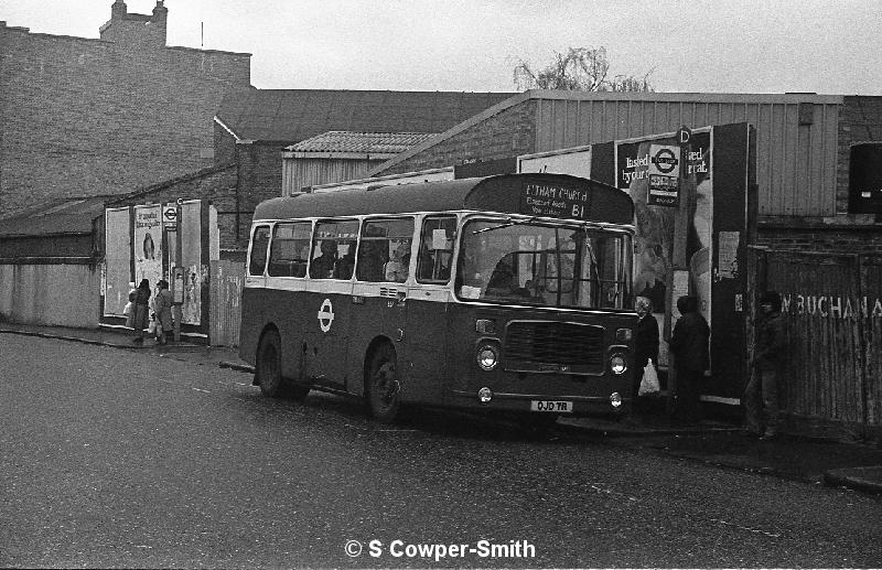 BW31,32,BS07,B1,Eltham Church,Bromley North,Apr 78.jpg