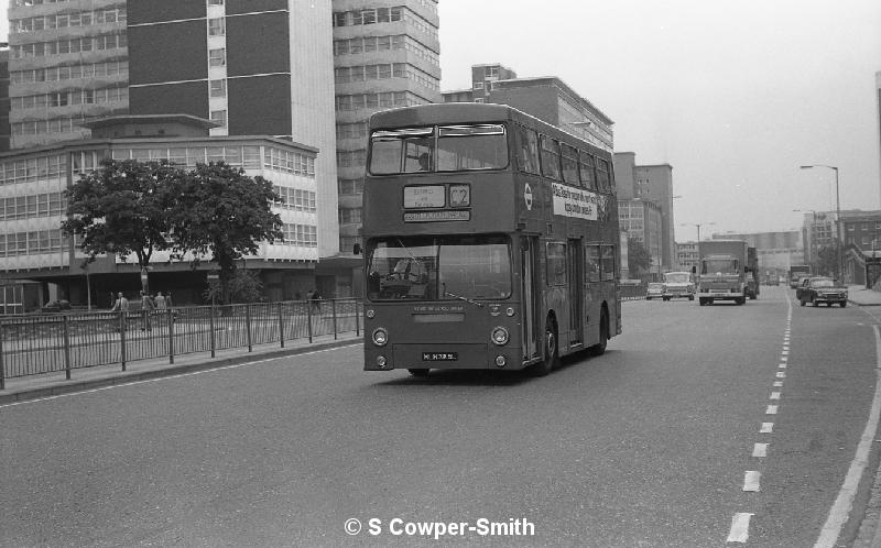 C2,BW56,28,DMS1385,C2,South Croydon Garage,Wellesley Rd,Aug 1978.jpg