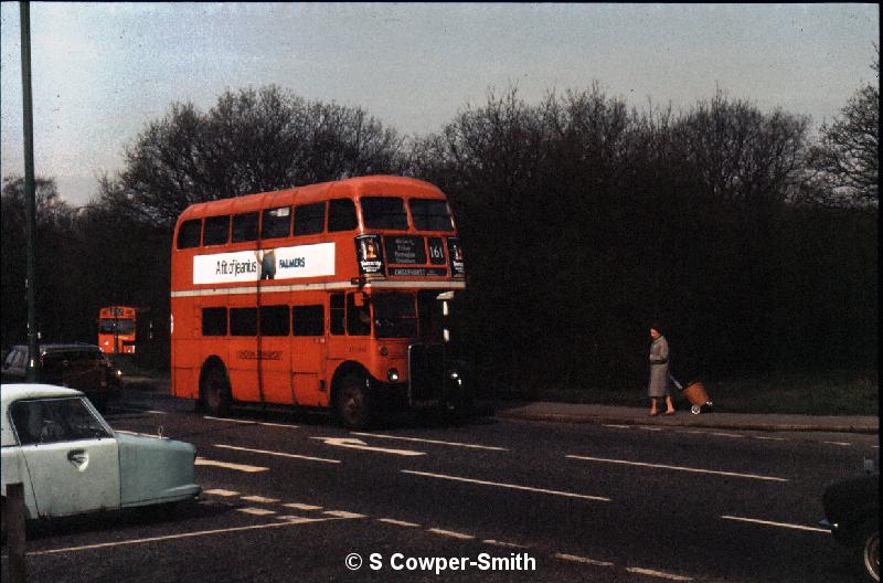 S01,13,RT2443,FOS,CHISLEHURST,161,CHISLEHURST WAR MEMORIAL,041975.jpg