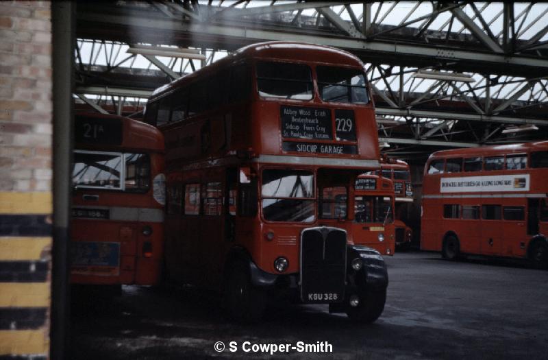 S01,23,RT2299,FOS,SIDCUP GARAGE,229,SIDCUP GARAGE,041975.jpg