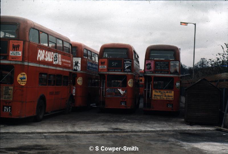 S01,32,VARIOUS RT'S IN YARD SIDCUP GARAGE,041975.jpg