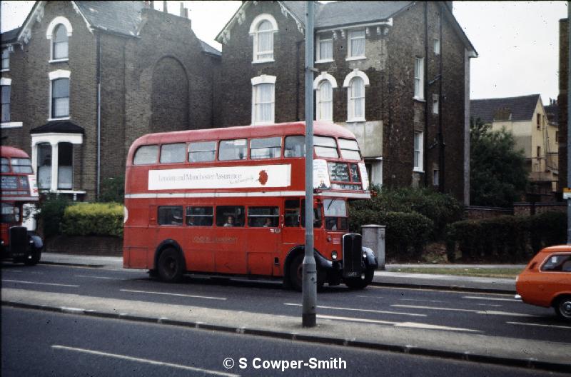 S06,16 RT1928 FOS BURNT ASH SE12 94 BROMLEY NORTH STN 1975.jpg