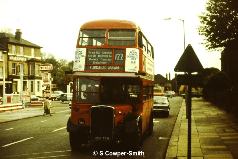 S21,07 RT4422 122 PLUMSTEAD GARAGE BROCKLEY RISE 1976.JPG