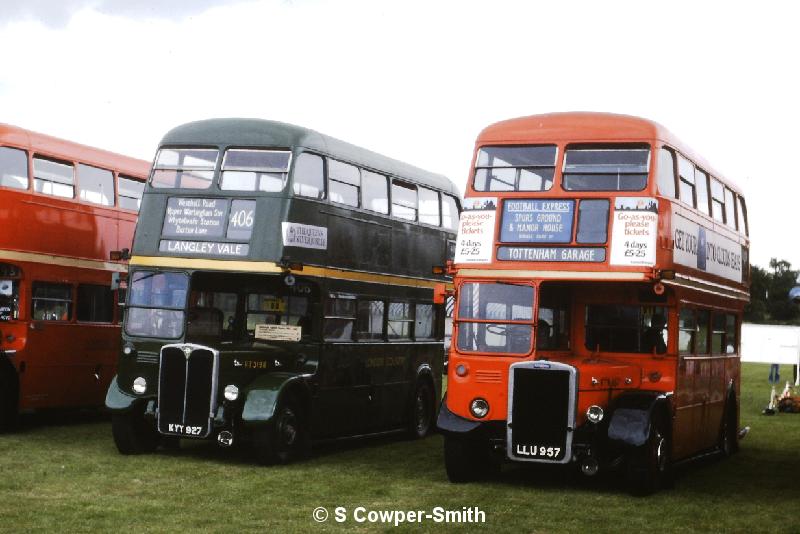 S21,31 RT3198 HILLINGDON SHOW 1977.JPG