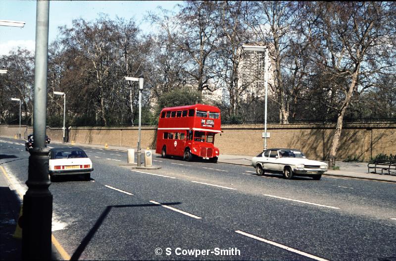 S41,23,,38,VICTORIA,BUCKINGHAM PALACE RD,1981 OR 2.jpg