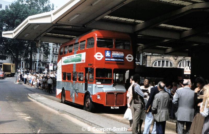 SPECIAL,S39,06,RM0534,SPECIAL,,VICTORIA BUS STN,28Jul81.JPG