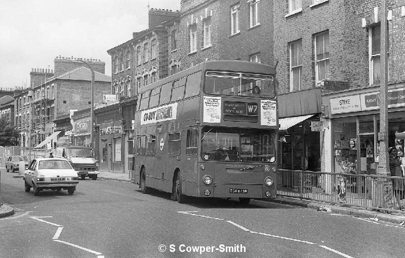 W7,BW40,14,DMS0873,W7,FINSBURY PARK STN AND MUSWELL HILL BDY,FINSBURY PARK,21051978.jpg