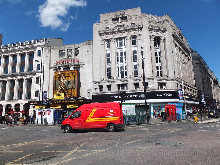 Royal Mail Van 110712.JPG