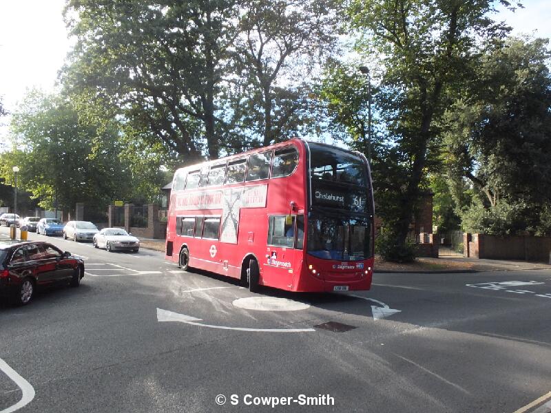 Buses On Diversion Bickley 19 310816.JPG