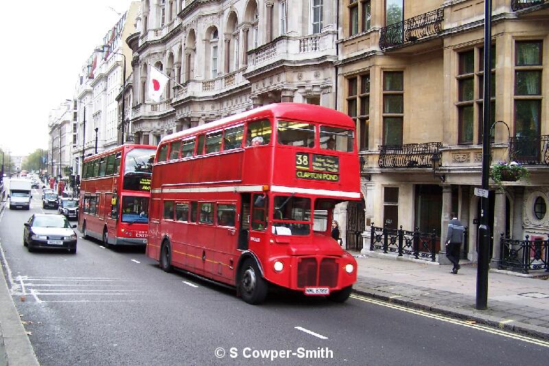 RML2638 FOS 38 Clapton Pond Piccadilly 281005.JPG