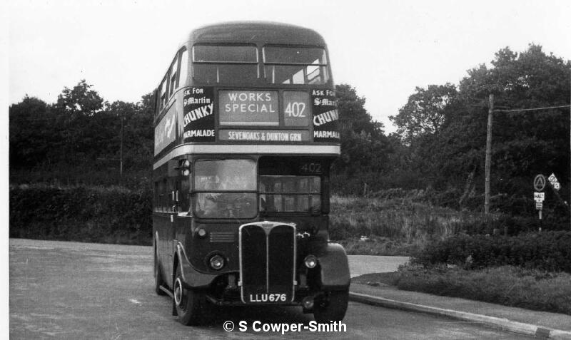 RT3877 DG 402 24091951 c Alan B Cross.jpg
