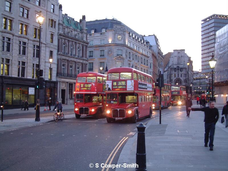 Trafalgar_Square_1.jpg