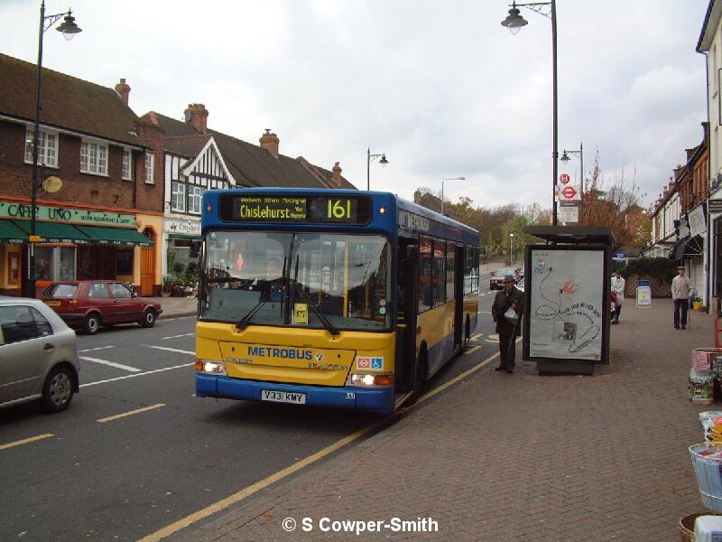 V331 KMY 161 Single Decker 112004.JPG