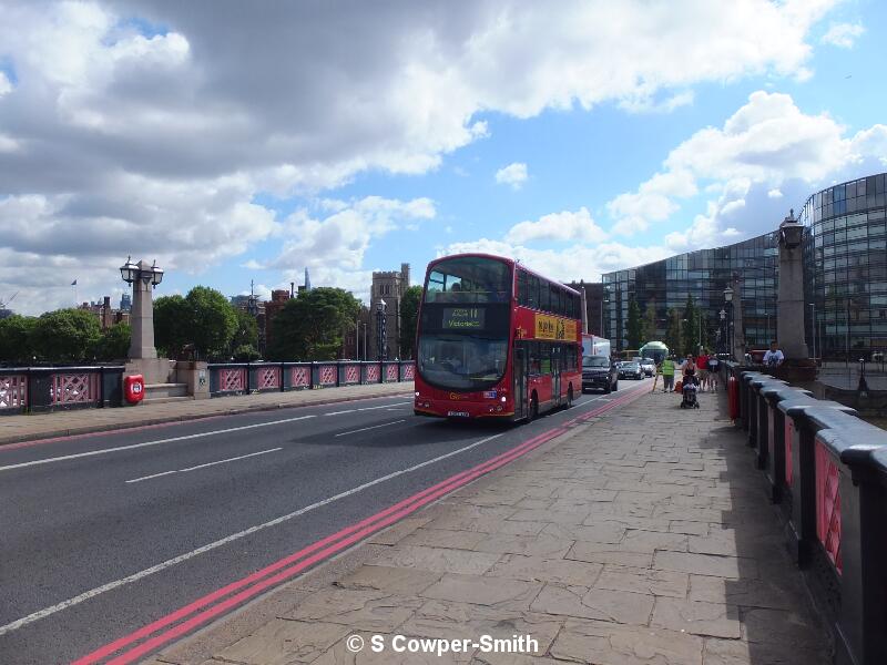 WVL146 11 Lambeth Bridge Diversion 030813.JPG